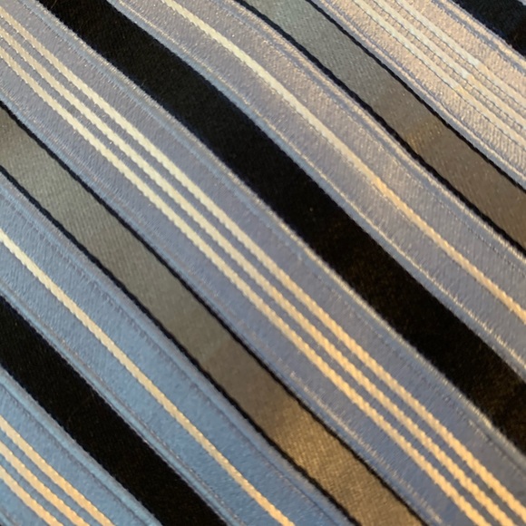 VINTAGE CLUB ROOM MENS TIE - Picture 2 of 4